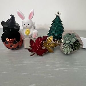 Bath and Body Works Seasonal Wall Plus Ins